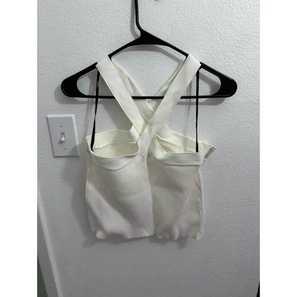 Criss cross top - Picture 2 of 2